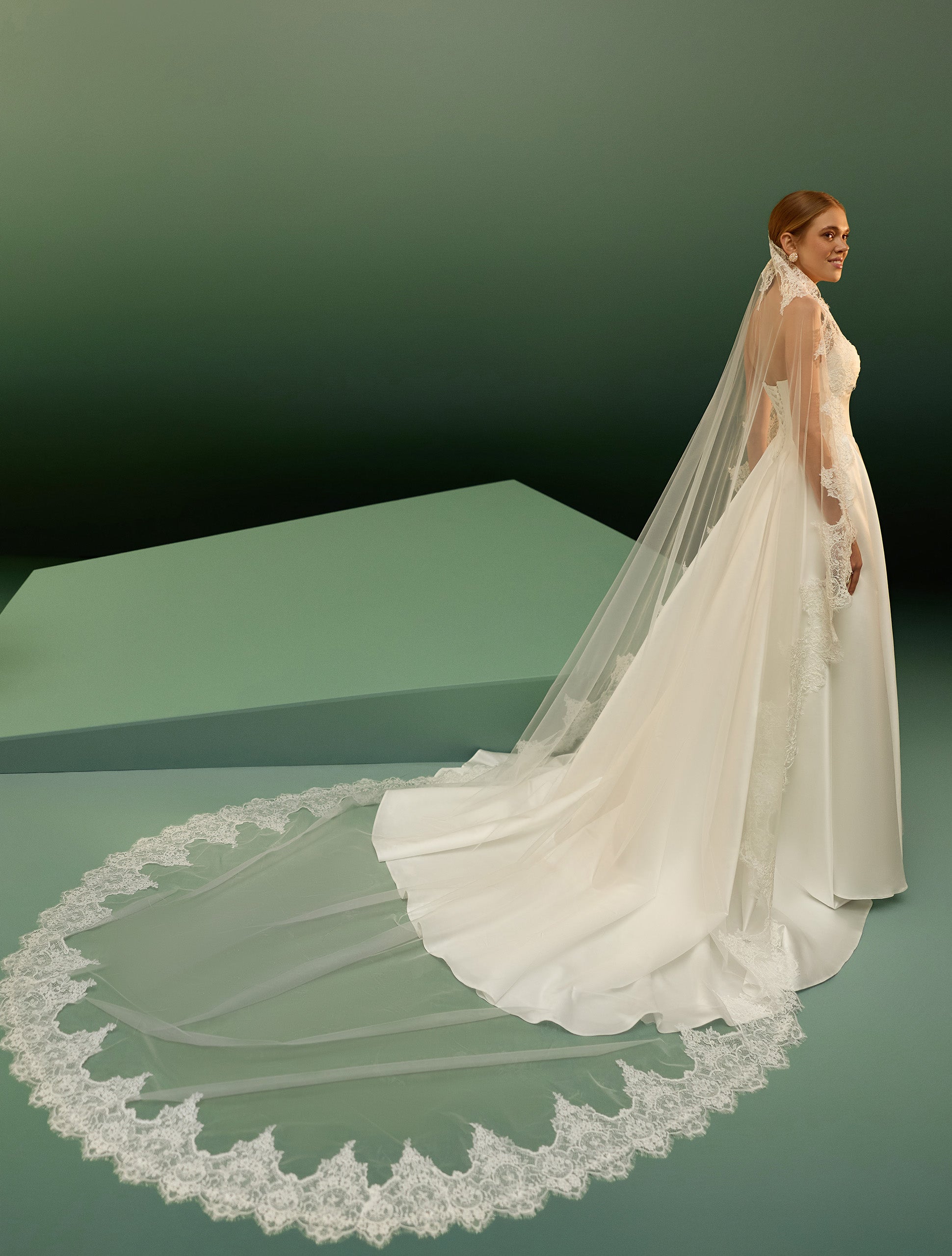 EL-515 – Made for You Collection